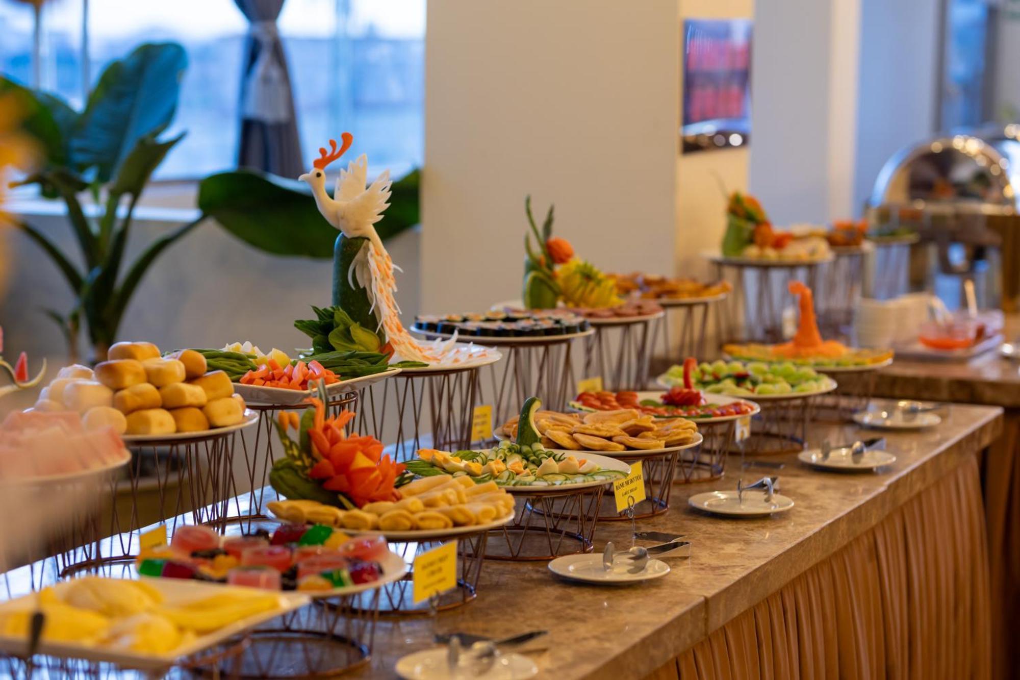 Baly Hotel Hue Εξωτερικό φωτογραφία