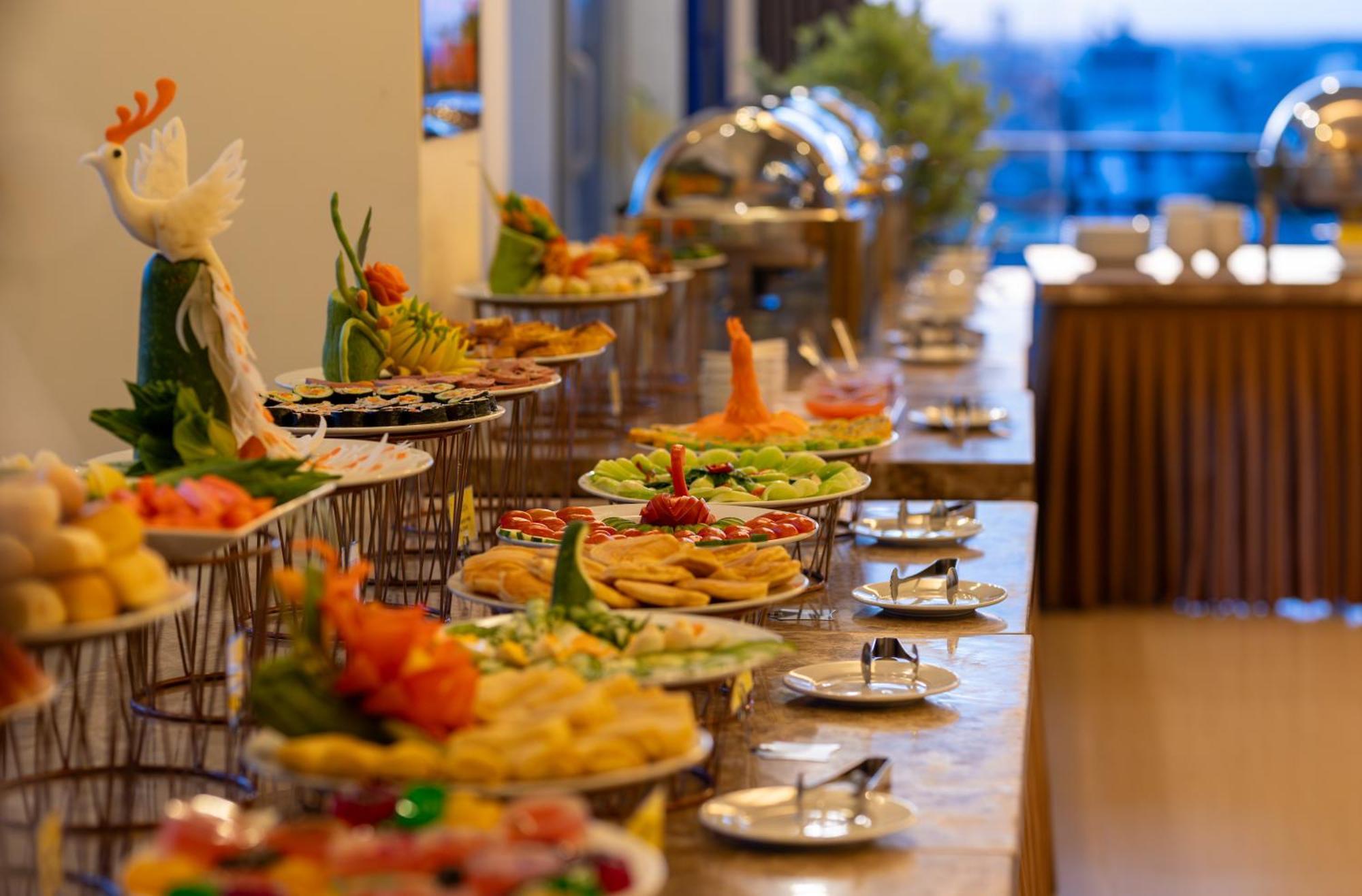 Baly Hotel Hue Εξωτερικό φωτογραφία