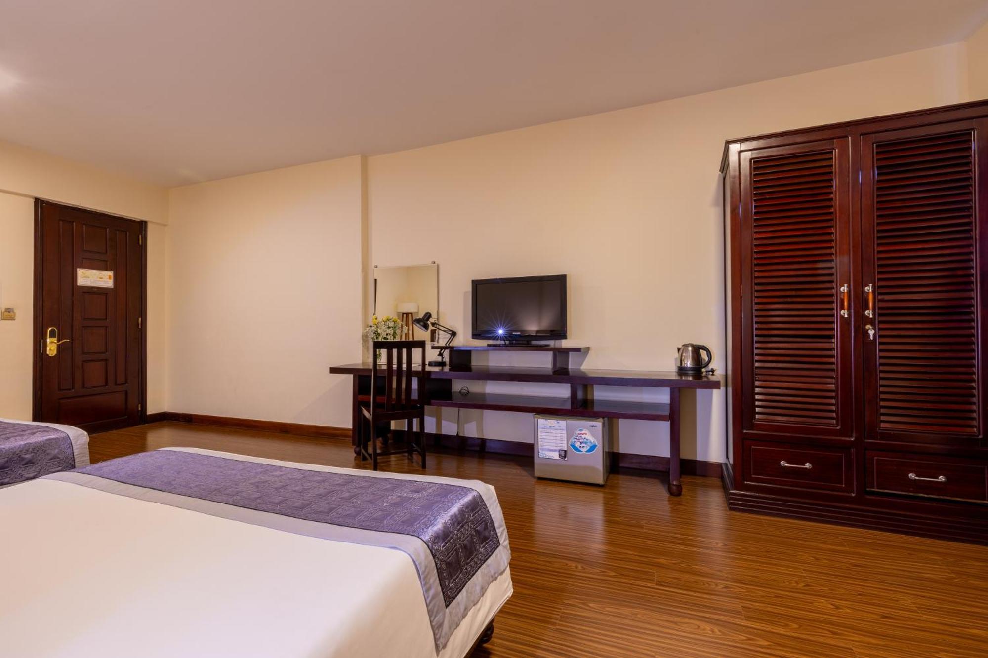 Baly Hotel Hue Εξωτερικό φωτογραφία
