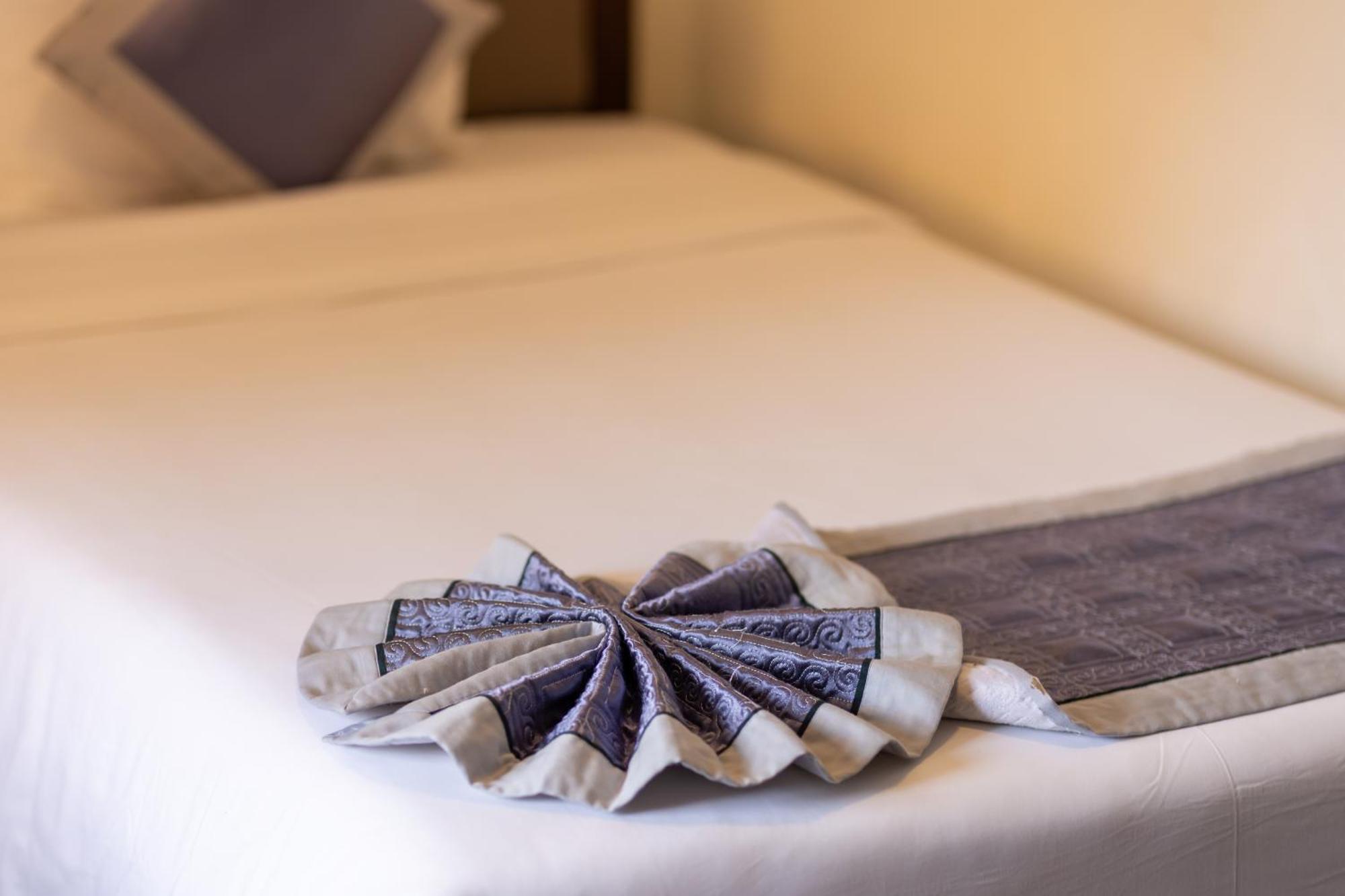 Baly Hotel Hue Εξωτερικό φωτογραφία