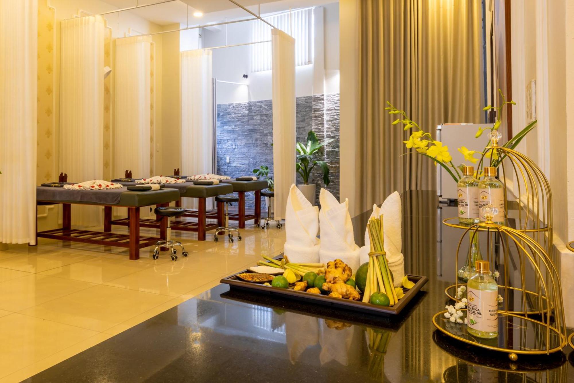 Baly Hotel Hue Εξωτερικό φωτογραφία