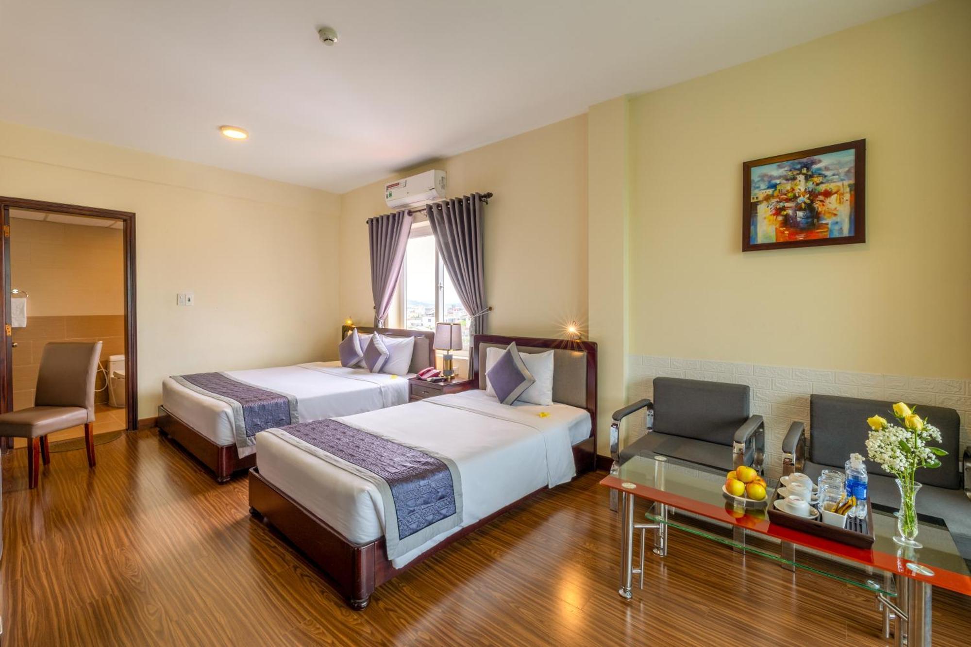 Baly Hotel Hue Εξωτερικό φωτογραφία